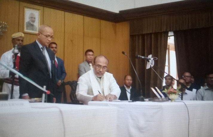 manipur live updates, manipur CM swearing in, manipur cm oath taking, biren singh, okram ibobi singh, najma heptullah, congress, NPP, NPF