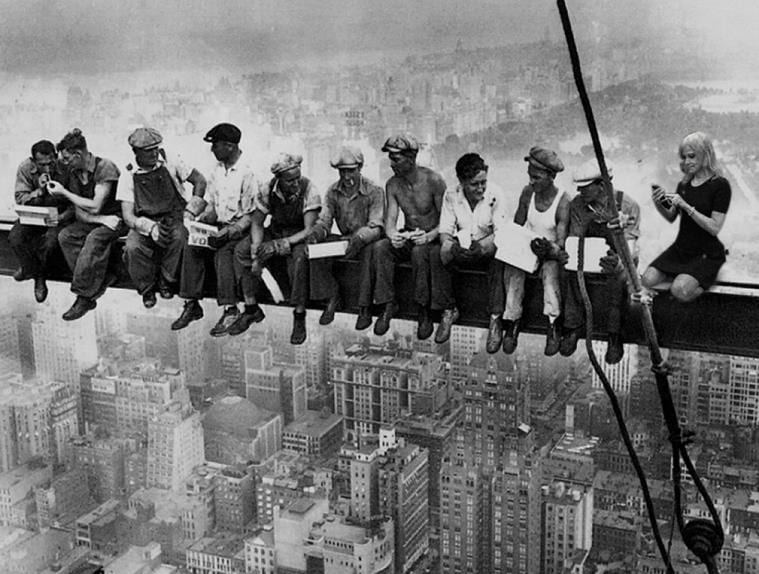 Sitting in Public! (Source: OceanCarlisle/Reddit)