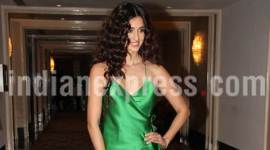 Disha patani, disha patani student of the year 2, disha patani in student of the year 2, disha patani karan johar, is disha patani in student of the year 2,