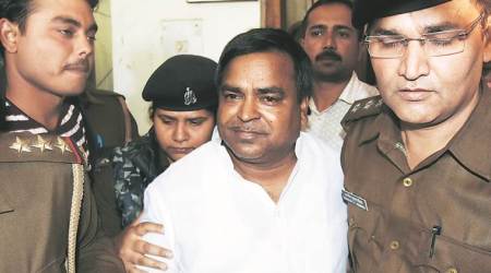 gayatri prajapati, bail, rape case, molestation case, minor molestation, samajwadi party leader, sp leader, sp, samajawadi party, lucknow police, fir, india news, indian express news