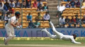 india vs australia, india australia, ind vs aus, india australia 2nd test, shaun marsh, matt renshaw, australia lead india, australia india pitch, cricket news, sports news