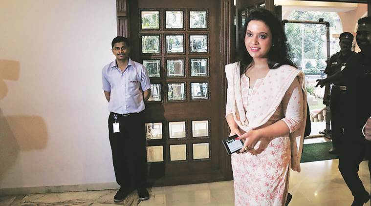 Maharashtra news, Maharashtra acid attack victims, Devendra fadnavis, Latest news, India news, National news, Latest news 