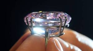 Pink Diamond to go under hammer; but do you know the world’s best diamonds come from India