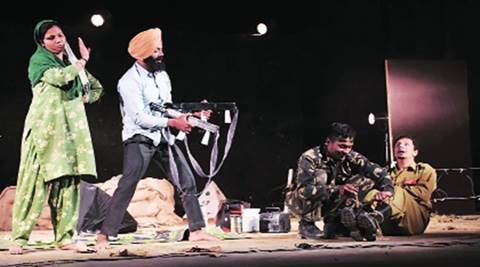 ludhiana play, ludhiana theatre, indo pak relations, play on indian army, beehive theatre group