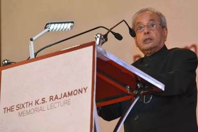 President Pranab Mukherjee, Pranab mukherjee DU, Pranab Mukherjee dissent, Pranab Mukherjee speech, Yogi Adityanath, Yogi adityanath BJP, BJP Muslim candidates, Manipur BJP, Manipur elections 2017, US attorney general, Jeff Sessions, Jeff Sessions Russia, india news, top news, world news, indian express