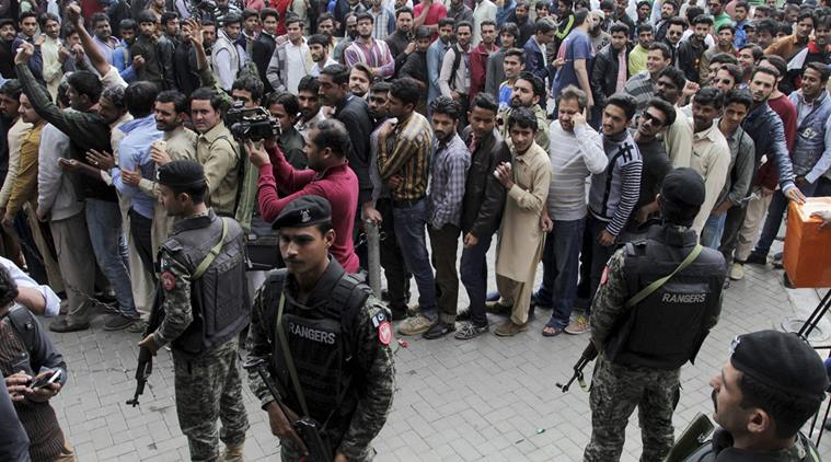 Gaddafi Stadium heavily guarded as Pakistan hosts PSL 2017 final ...