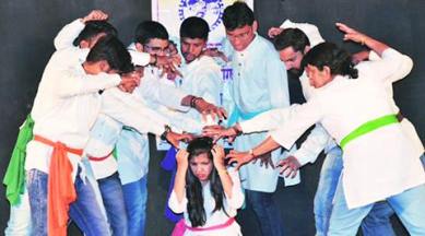 Pune, Pune theaters, womans's day, Pune woman's day celebration, Two Minute Theatre Festival, Pune Theatre fest, indian express news