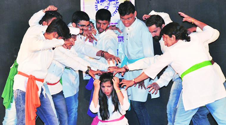 Pune, Pune theaters, womans's day, Pune woman's day celebration, Two Minute Theatre Festival, Pune Theatre fest, indian express news