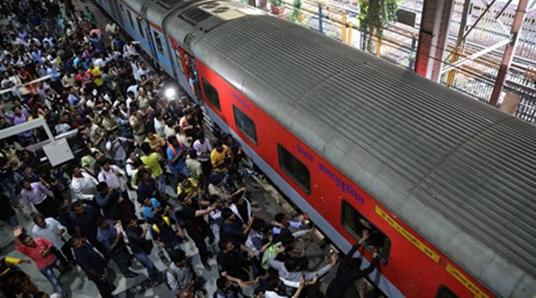 ranchi, ranchi rajdhani express, ranchi train, ranchi train-food not served, indian railways, unavailability of food-ranchi rajdhani express, india news, indian express