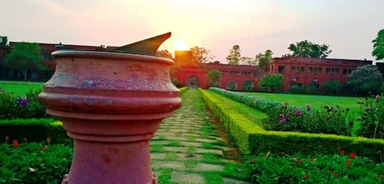 Ravenshaw University, student unrest, student protest, Ravenshaw University cuttack, Ravenshaw University courses, education news, indian express news, Odisha news