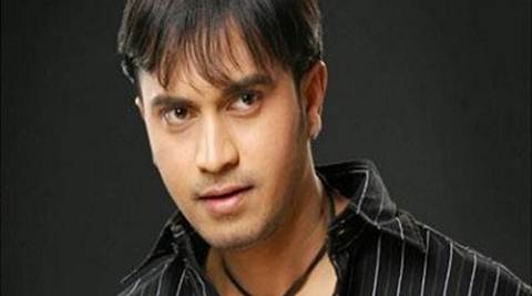 Marathi actor Sagar Shantaram dies on stage after suffering cardiac ...