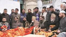 kashmiri separatists, boycott, Anantnag, Srinagar Lok Sabha bypolls, Mirwaiz Umar Farooq, Syed Ali Shah Geelani, Yasin Malik, kashmir news, india news, indian express news