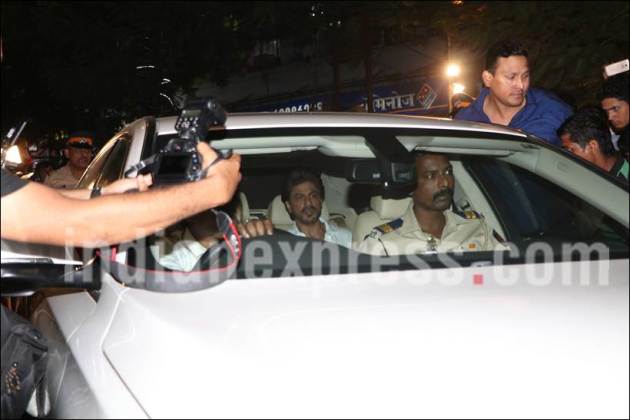 Shah Rukh Khan, Aishwarya Rai Bachchan, Aishwarya Rai father funeral, Aishwarya Rai father funeral pics. Aishwarya Rai father dead, Aishwarya Rai father funeral news