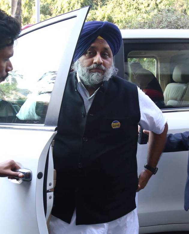 Elections 2017, assembly elections 2017, Uttar pradesh assembly elections 2017, UP polls, Manipur elections, Goa elections 2017, Uttarakhand assembly elections 2017, Punjab polls, Punjab elections, Azam Khan, Shivpal Yadav, Aparna Yadav, Shrikant Sharma, parkash singh badal, Sidhu, amarinder singh, Okram ibobi, Irom sharmila, BJP, Congress, aap, sad, candidates photos, election candidates, election candidates photos, election candidates party, candidates constituencies