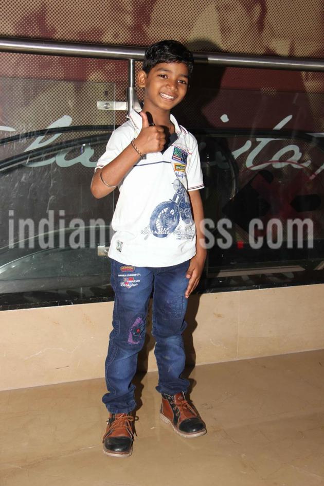 Sunny Pawar attending Lion screening with his family is heart warming ...