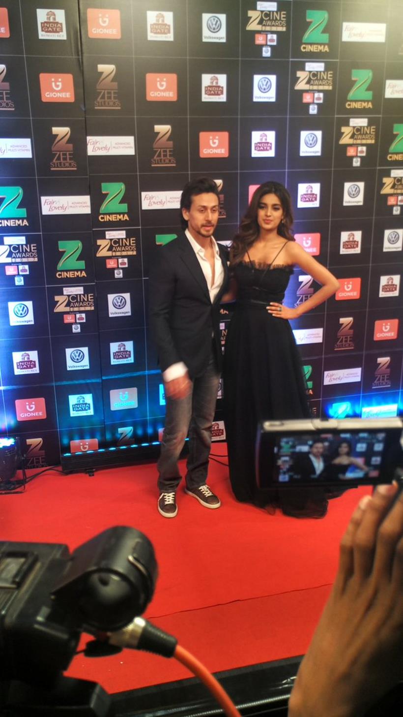 zee cine awards , tiger shroff,