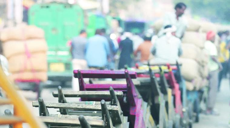 unemployment, unemployment per cent hike, jobs, economic survey, AAP government, jobs, AAP government failure, central government failure,indian express news