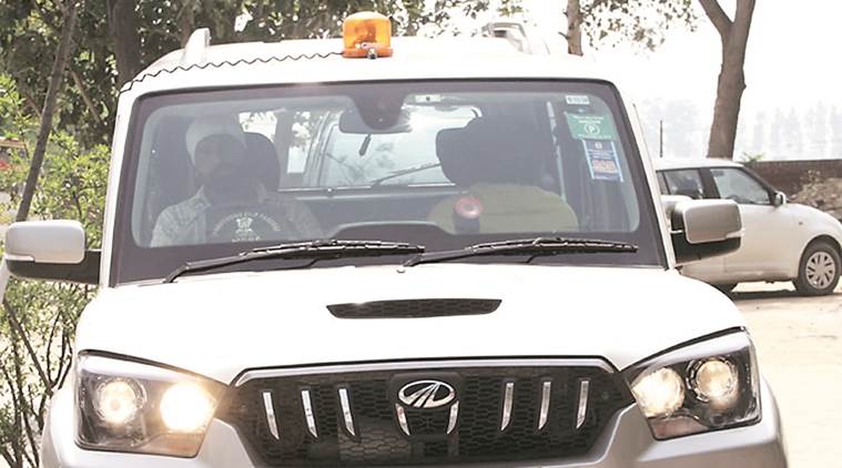 Won’t remove beacon, entitled to use it, says Zila Parishad chief ...