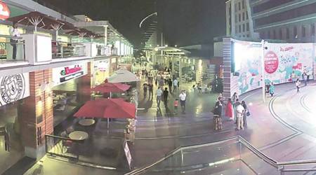 alcohol ban, liquor ban, gurgaon alcohol ban, alcohol ban lifted, gurgaon restaurants, gurgaon bars, cyber hub, indian express news, india news, delhi news, gurgaon news