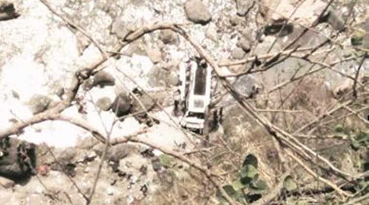 himachal bus accident, himachal pradesh accident, shimla bus accident, Shimla, Shimla Accident, Tons River, himachal news, Indian Express, Indian Express News