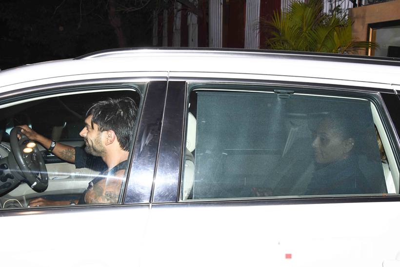 Aamir Khan, Shraddha Kapoor, Kriti Sanon, Ekta Kapoor, Huma Qureshi, Bipasha Basu, Karan Singh Grover, Aamir Khan images, Aamir Khan pics, Aamir Khan news, Aamir Khan photos, Shraddha Kapoor images, Shraddha Kapoor pics, entertainment news, indian express, indian express news