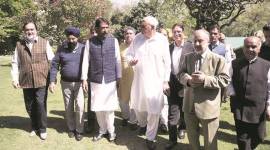 farooq abdullah, farooq abdullah wins elections, srinagar election, srinagar bypoll, farooq abdullah wins srinagar bypoll, national conference wins in srinagar, pdp. nc wins in srinagar, jammu and kashmir election news, election results, srinagar election results, india news, indian express, latest news