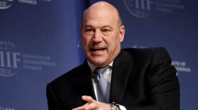 Dollar hit by US protectionism fears as Gary Cohn leaves White House
