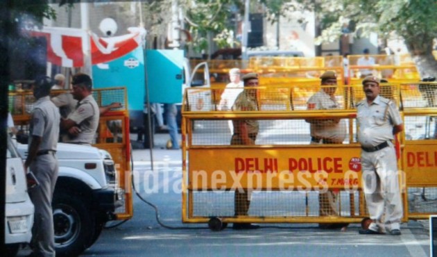 MCD Election results 2017, MCD poll results, MCD, BJP, MCD vote counting, MCD results 2017, MC counting photos, Counting photos, BJP victory, BJP photos, Congress, AAP, Delhi news, Delhi , Latest MCD photos, Indian express photos,