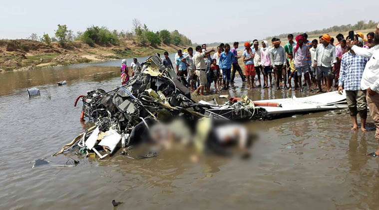 Maharashtra plane crash, nagpur plane crash, plane crash in maharashtra, aircraft crashed, training crashed, Gondia river-aircraft crashed, Wainganga river accident, national flying training institute, india news, maharashtra news, indian express