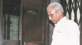 Dayanand Gurav, Navsari building, Navsari building liftman, liftman, india news, indian express news