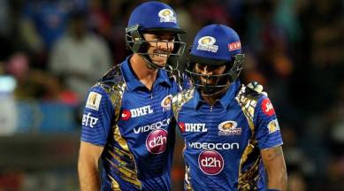 Ashok Dinda, Ashok Dinda bowling, Ashok Dinda overs, Hardik Pandya, Hardik Pandya runs, Hardik Pandya batting, sports news, sports, cricket news, Cricket, Indian Express