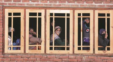 Kashmir, Kashmir man army jeep, man tied to jeep, Kashmir violence, Kashmir clashes, stone pelting, Kashmir nationalism, nationalism, Valley violence, Express column, Indian Express