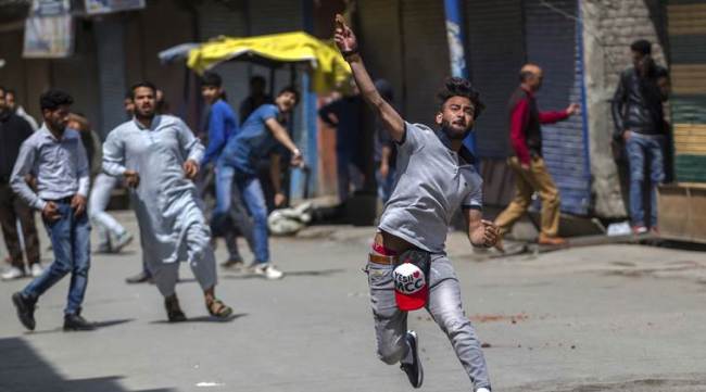 Kashmir unrest, Tamil issue, Kashmir violence, Kashmir separatism, Marine Le Pen, Emmanuel Macron election results, French elections, Yamuna living entity, Ganga, generic medicines, Indian Express
