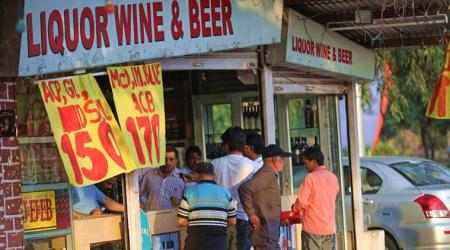 HC asks Uttarakhand govt to take policy decision on liquor ban
