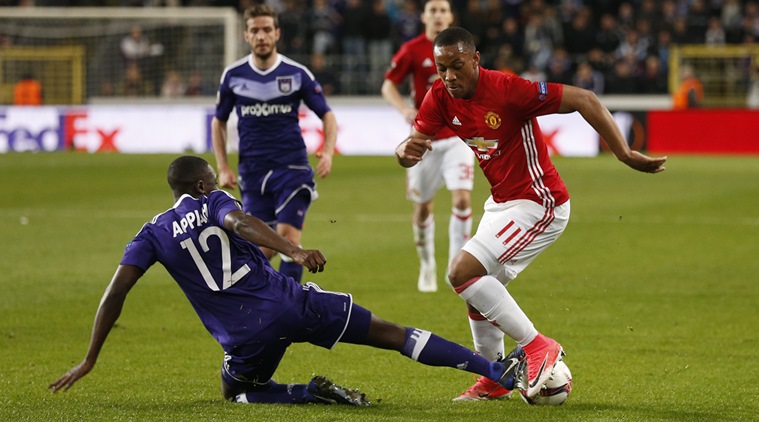 Manchester United held by Anderlecht, trouble delays match at Lyon