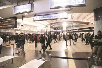 Delhi, Delhi metro, DRDC, Delhi metro facilities, Delhi HC metro, Delhi HC, metro toilet, metro drinking water, Delhi news, Indian Express