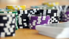 Mumbai: Poker party at hotel raided, 135 detained