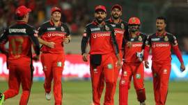 ipl 2017, rcb, royal challengers bangalore, rcb vs srh, srh vs rcb, ipl 10, ben cutting, virat kohli, chris gayle, cricket news, cricket, sports news
