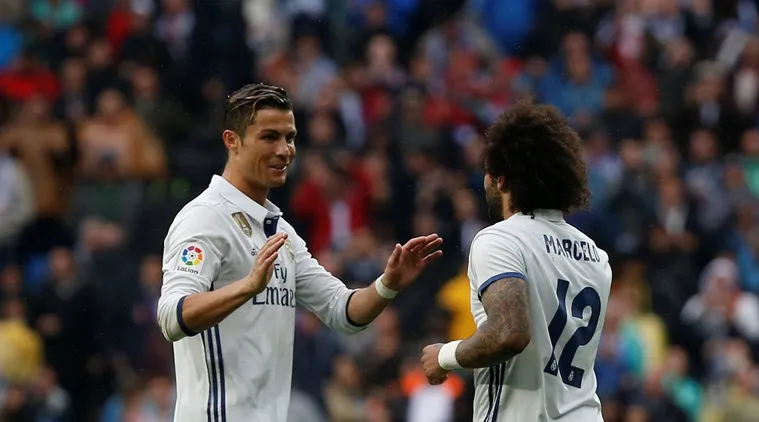 Marcelo S Late Winner Keeps Real Madrid S Title Bid On Track