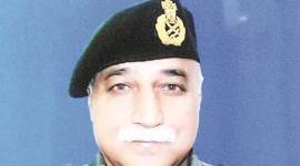 kashmir protest, kashmir violence, jammu kashmir, indian army, army, army stone pelters, jammu kashmir stone pelters, army human shield, army human shield kashmir, man tied to army jeep, india news, kashmir news, indian express news