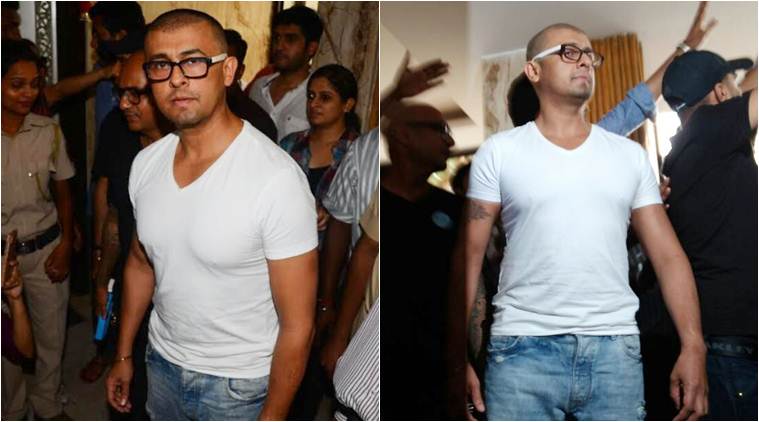 Soni Nigm Sex - Sonu Nigam shaves off hair after azaan row, Muslim cleric asks why he is  not wearing garland of shoes. See pics | Entertainment News,The Indian  Express