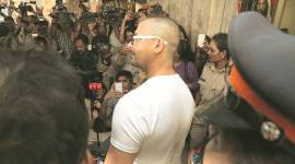 Sonu Nigam, Sonu Sood, Salman Khan and Shah Rukh Khan, Nigam vs Quaderi, Sonu Nigam saga continues, Sonu Nihgam Tweet controversy, India news, National news, latest news, India new