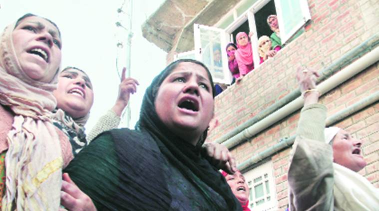 Srinagar, Srinagar death, Srinagar protect, Mohammad Dagga, Srinagar violence, Srinagar bypoll violence, Srinagar bypoll, stone-pelting Srinagar, India news, Indian Express