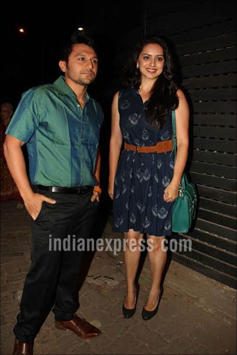 priyanka chopra, priyanka chopra ventilator success party, priyanka chopra party ventilator, priyanka chopra thanks ventilator team, priyanka chopra madhu chopra,