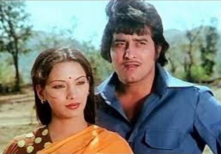 Shabana Azmi Recalls How Vinod Khanna Helped Her Through An Intimate