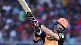 Yuvraj Singh, Yuvraj Singh India, India Yuvraj Singh, Yuvraj Singh batting, Michael Clarke, Clarke Australia, ICC Champions Trophy, sports news, sports, cricket news, Cricket, Indian Express