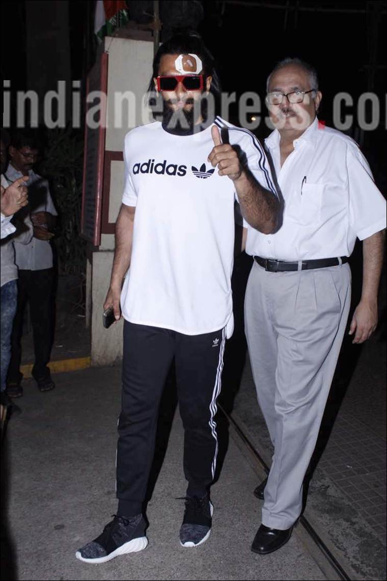 ranveer singh, ranveer singh padmavati set, ranveer singh hurt, ranveer singh images 