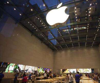 Apple, Apple iPhone 9, iPhone 9 size, iPhone 9 launch, Apple iPhone 8, iPhone 8 leaks, iPhone 8 price, iPhone 8 launch date, mobiles, smartphones