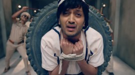 bank chor, bank chor stills, bank chor song, bank chor tashreef song, bank chor riteish deshmukh, bank chor pics, tashreef song pics