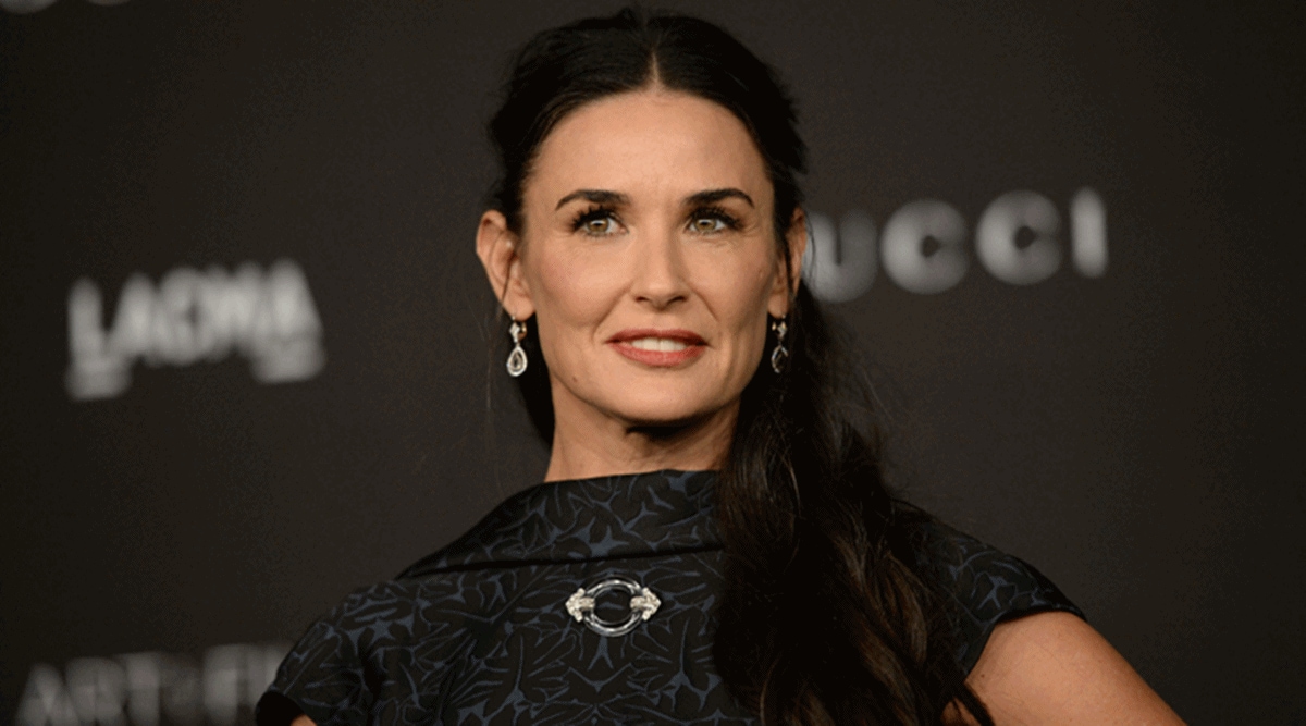 Saigner bruit Relation demi moore fendi 2021 De nom Officiels intellectuel